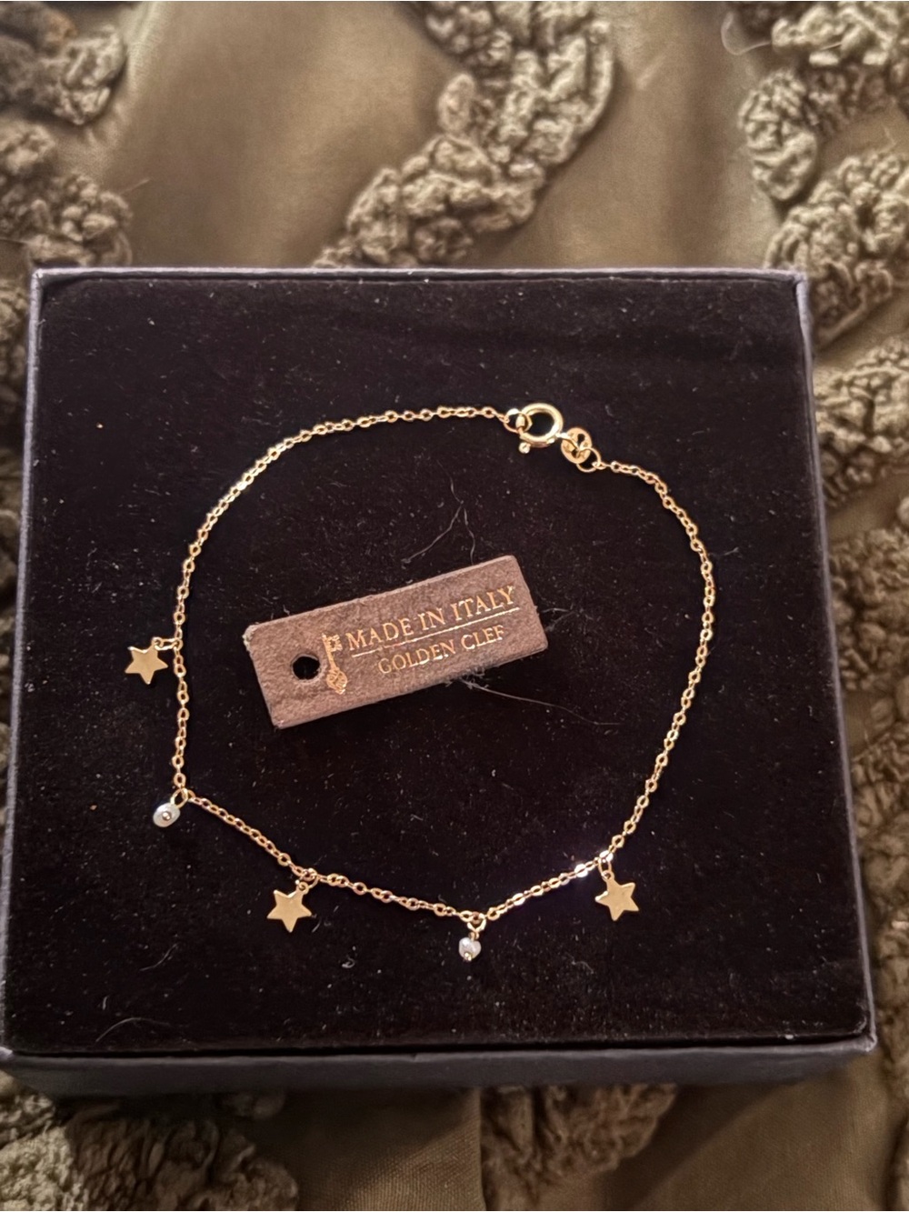 10KT Gold Stamped Star Dainty Bracelet